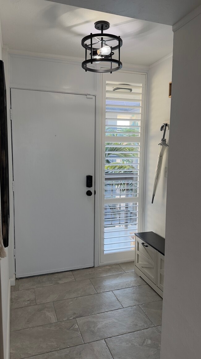 Photo - 651 Seaview Ct Unit B612