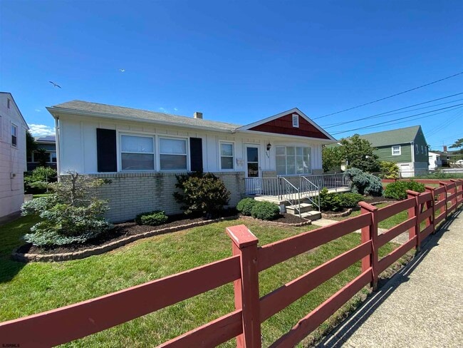 Photo - 4019 Crossan Ave