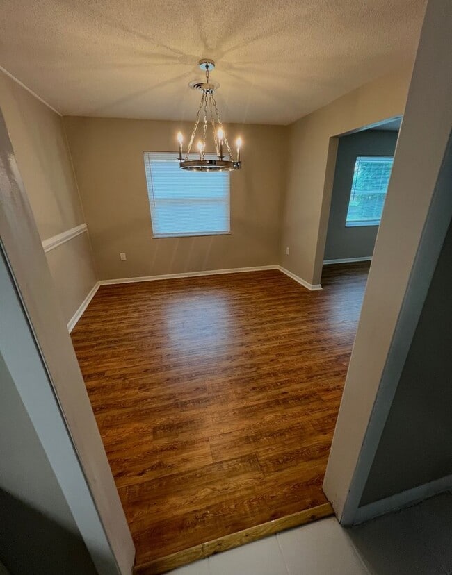 Photo - Charming 4 bedroom South Lakeland home wit...