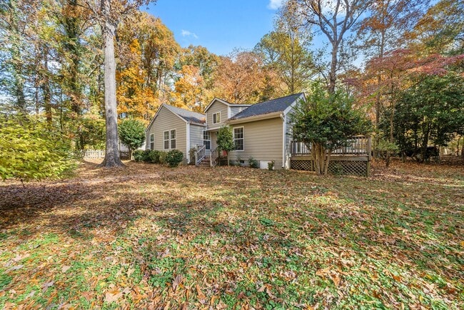 Photo - 900 Branch St