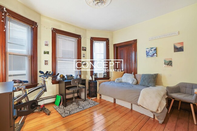 Photo - 68 Calumet St Condo Unit 3D