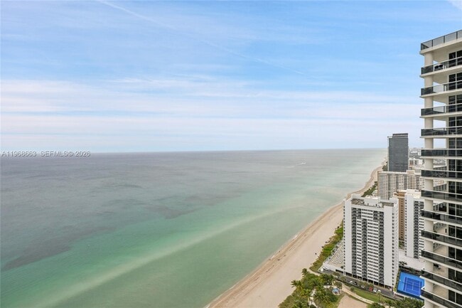 Building Photo - 1830 S Ocean Dr Unit 4005