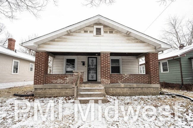 Building Photo - "Charming 2-Bedroom Gem in Indianapolis with Spacious 1736 Sq. Ft. Layout!"