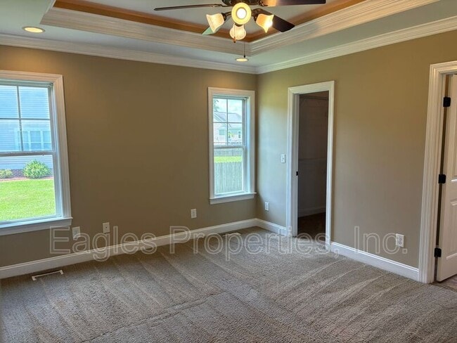 Photo - 200 Stillwater Creek Dr