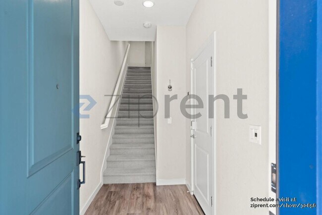 Photo - 2596 Gimelli Way