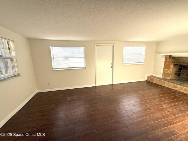 Photo - 4850 Sutton Ave