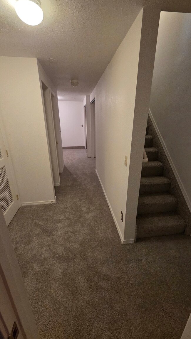 Photo - 3429 Queen Anne Way