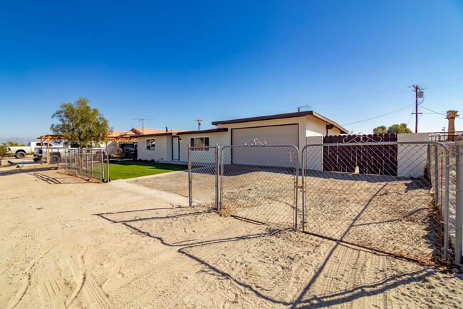 Photo - 2340 Sand Quill Ave House