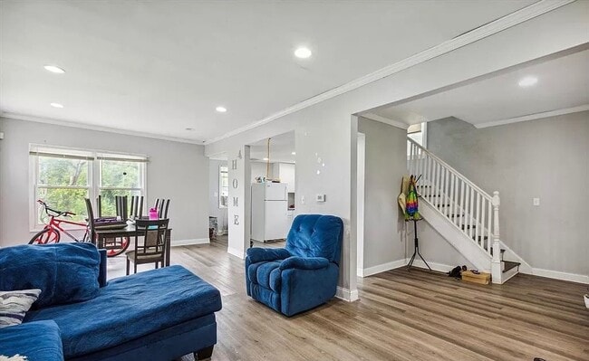 Photo - 3738 Montgomery Ave