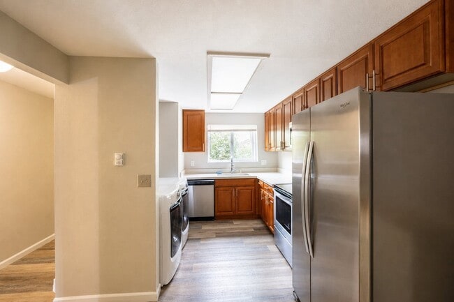 Photo - 4827 S 56th St Unit 3