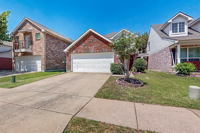 Photo - 321 S Stephanie St