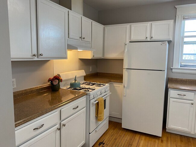 Photo - 3228 3rd Ave S