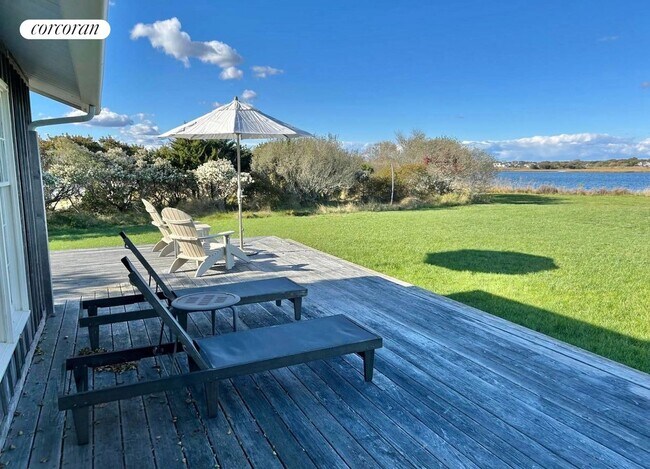 Photo - 1 Watersedge Dr