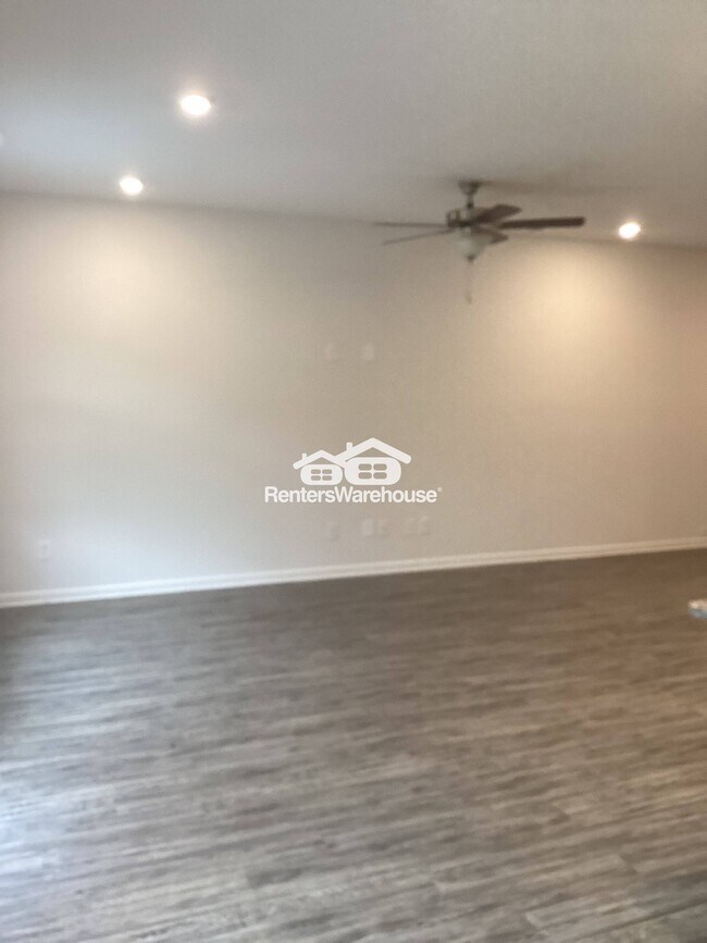 Photo - 1132 Chastain Dr
