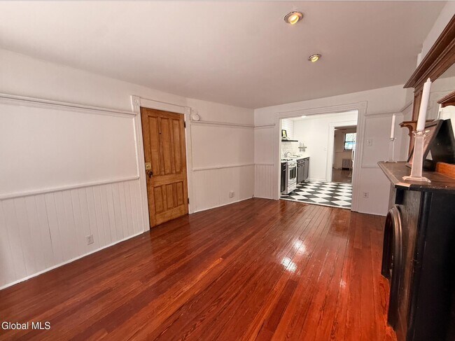 45 Elm St Unit Garden