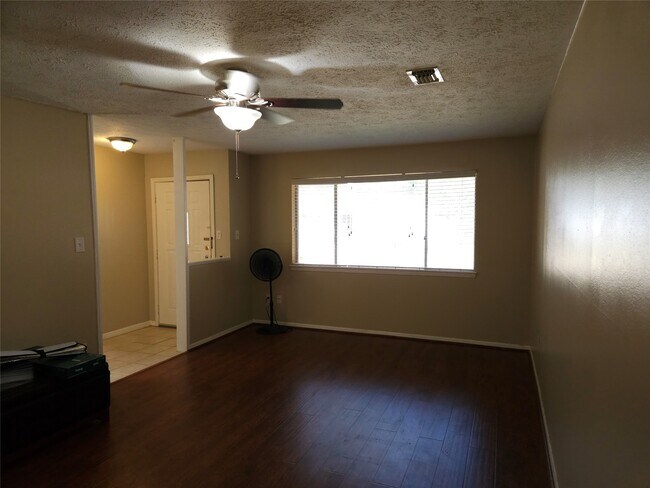 Photo - 1546 Ramada Dr