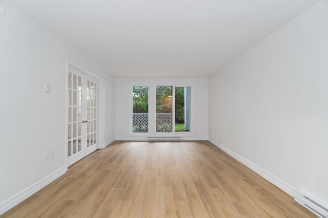 Photo - TWO BEDROOM APARTMENT AVAILABLE IN THE HEART OF DARTMOUTH Unit 107