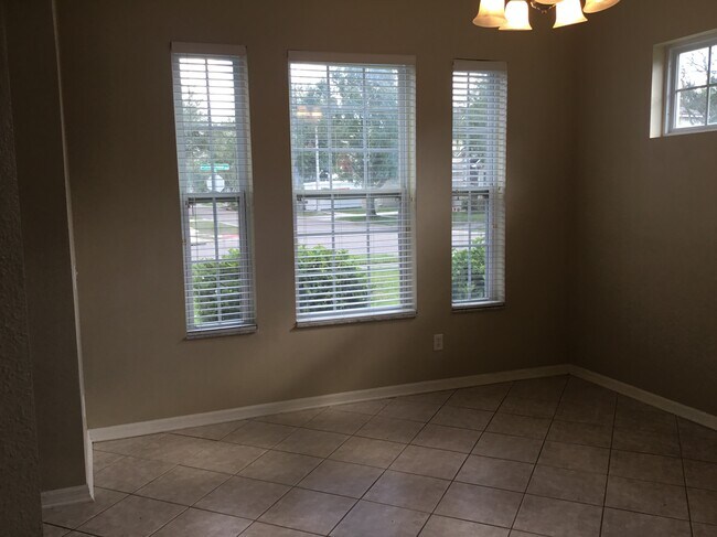 Photo - 7902 Camden Woods Dr