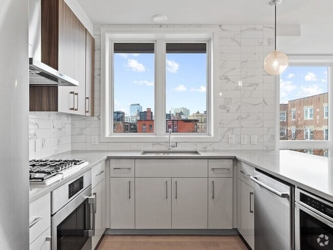 Building Photo - 50 Symphony Rd Unit 404 Rental