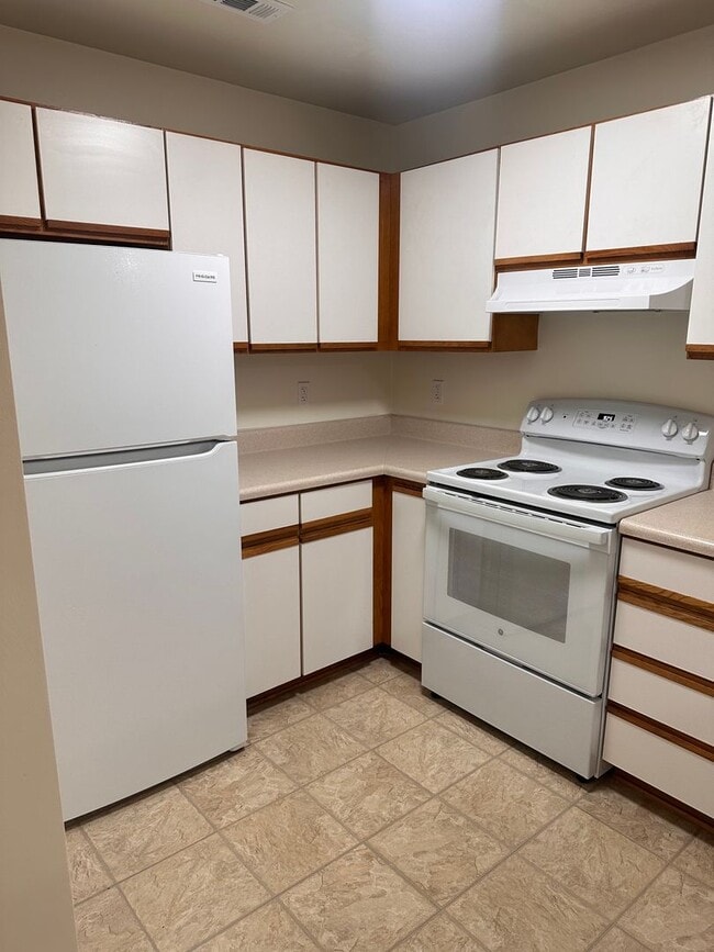 Photo - 4 Bedroom 2 Bath Apartment 2nd Floor Unidad 22