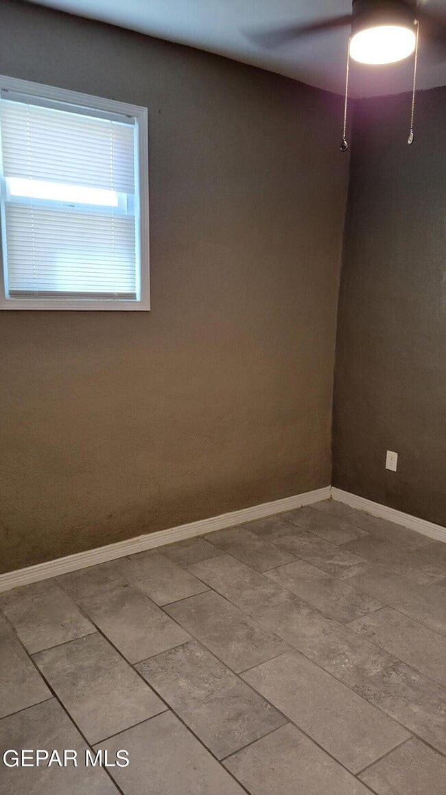 Photo - 2225 Magoffin Ave