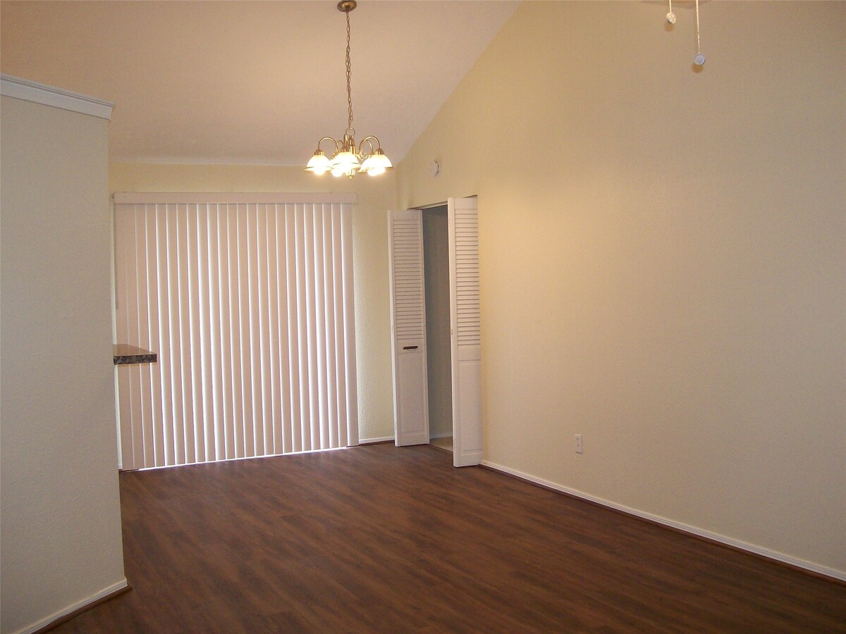 Photo - 2617 Knoxville Dr