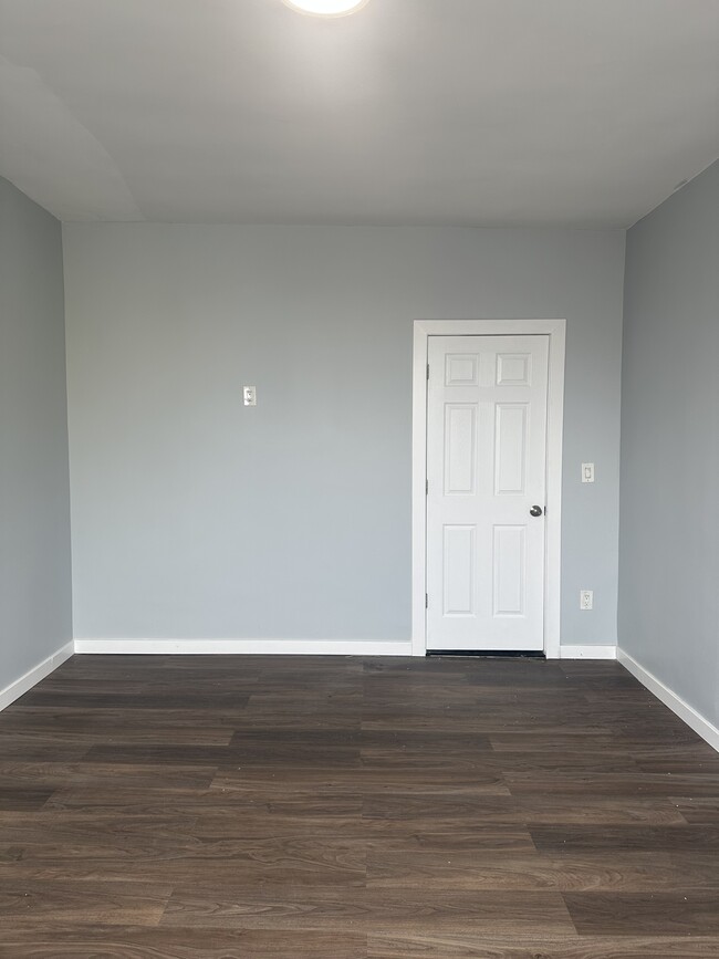 Photo - 154 Radford St