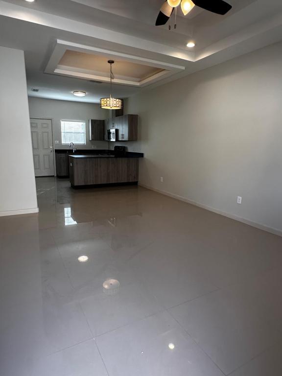 Photo - 510 Peabody Ave