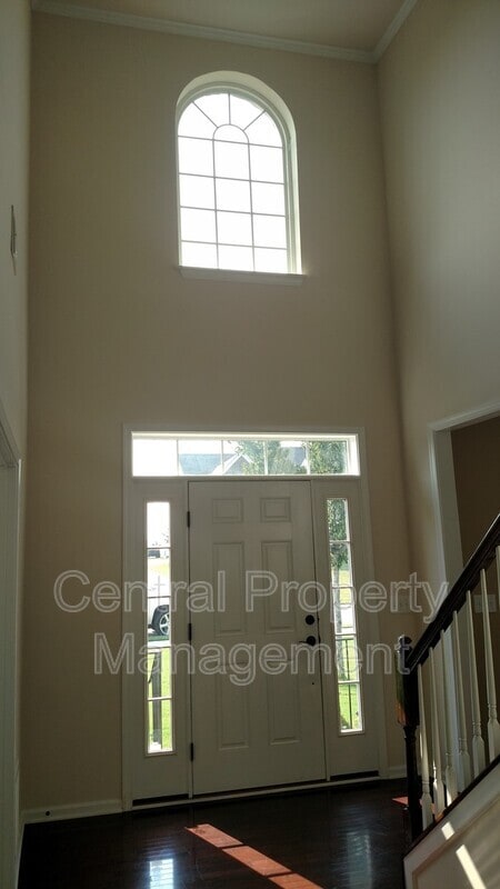 Photo - 27 Scotts Bluff Dr