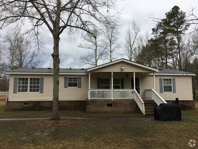Building Photo - Little Bit of Southern Charm Rental