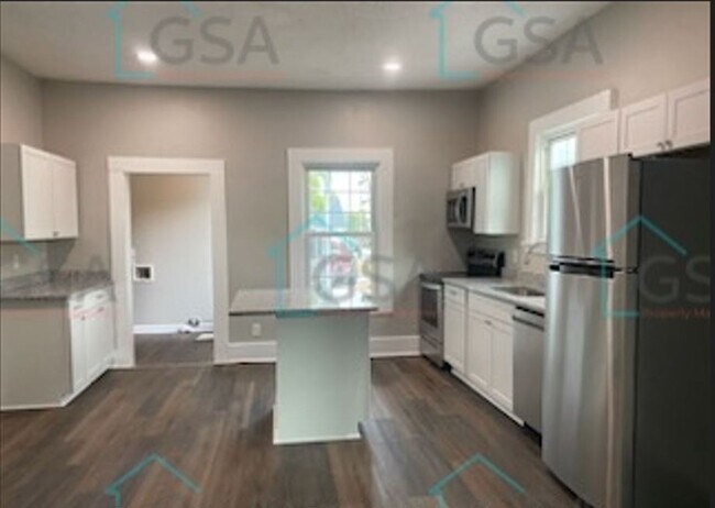 Photo - 2 Bedroom 2 Bath Available!