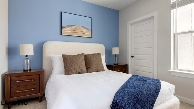 Photo - 1270 Hillcrest Dr Unit 2410