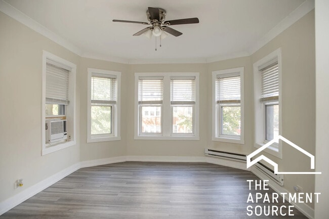 Photo - 1421 W Hutchinson St Apartments Unit 2