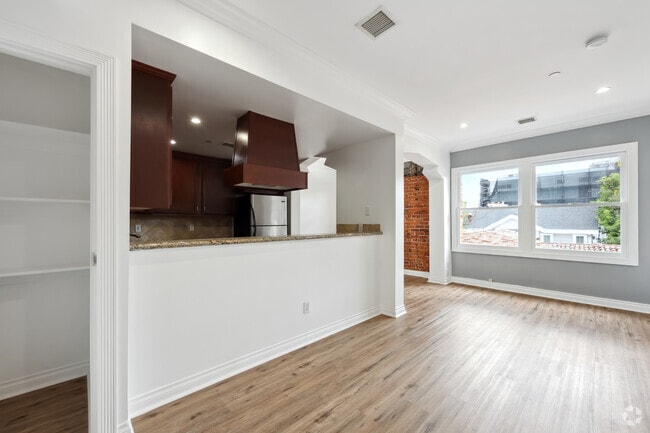 Interior Photo - 1236 N Flores St Rental