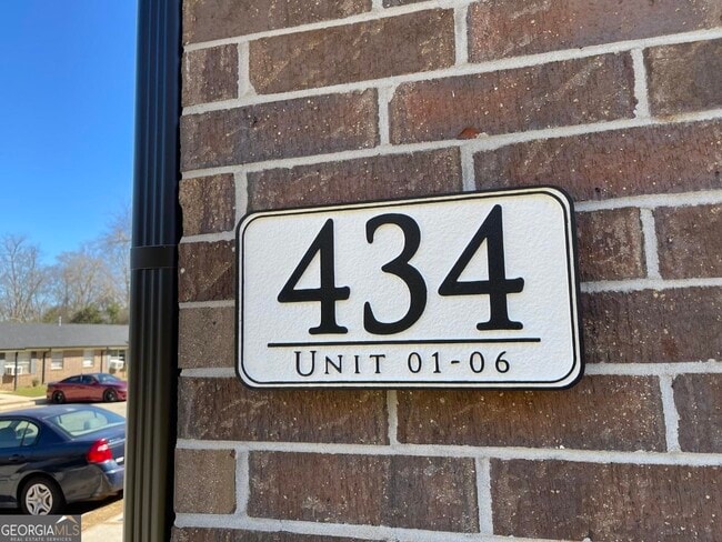 Photo - 434 N 5th St Unit 06