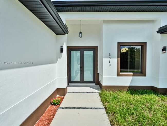 Photo - 3510-3521 21st St SW