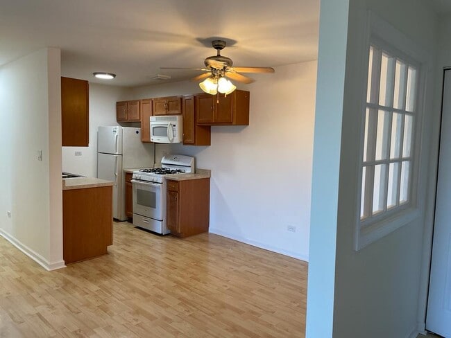 Photo - 923 Jonathon Ct Unit 304