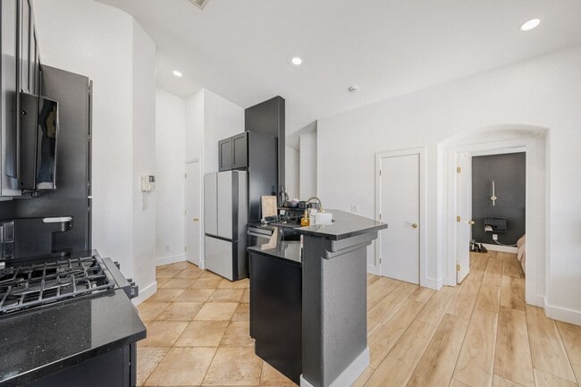 Photo - 6752 Lookout Lodge Ln