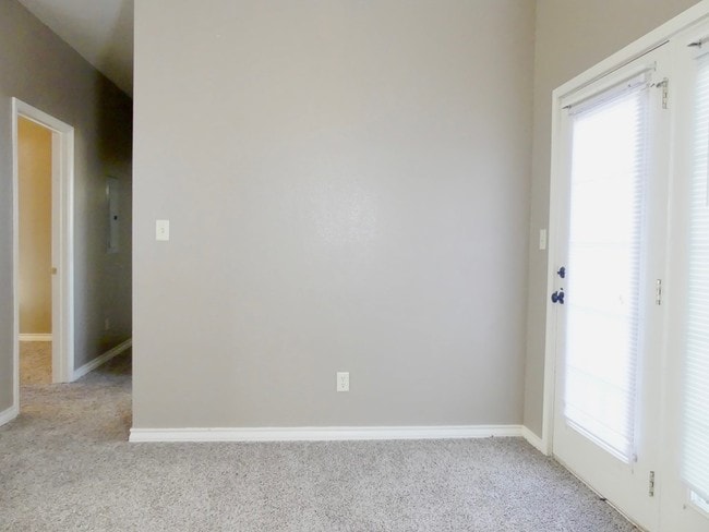 Photo - 1103 SW 2nd St