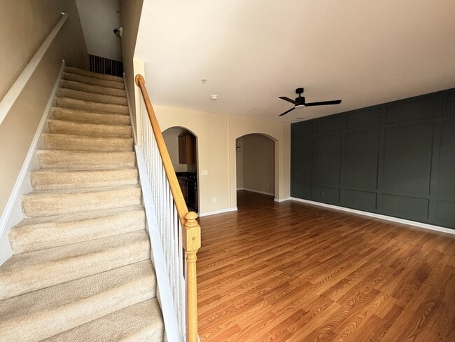 Photo - 540 Georgia Way