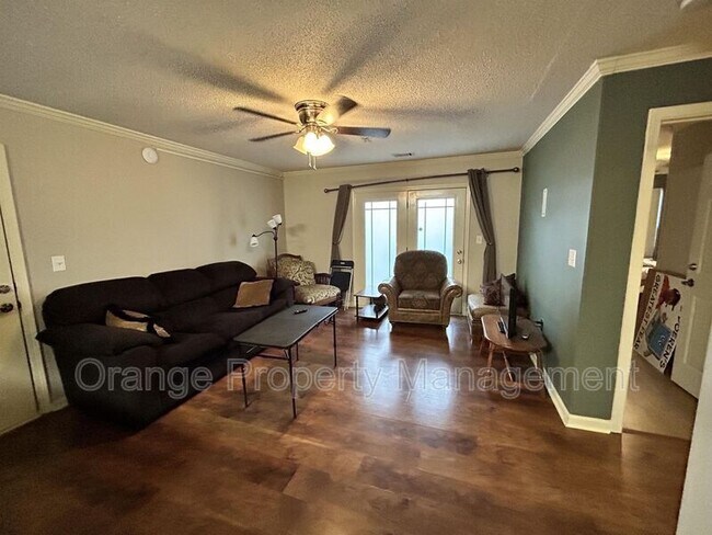 Photo - 1601 Harts Ridge Dr