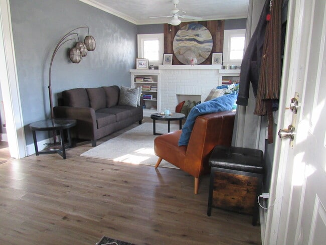 Photo - 5004 Euclid Ave