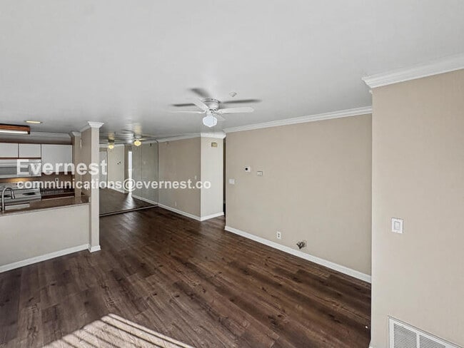 Photo - 3173 Wayside Plaza Unit APT 205