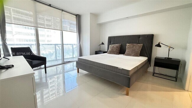 Photo - 495 Brickell Ave Unit 1610