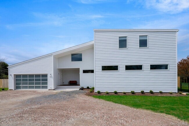 Photo - 420 Old Farm Rd