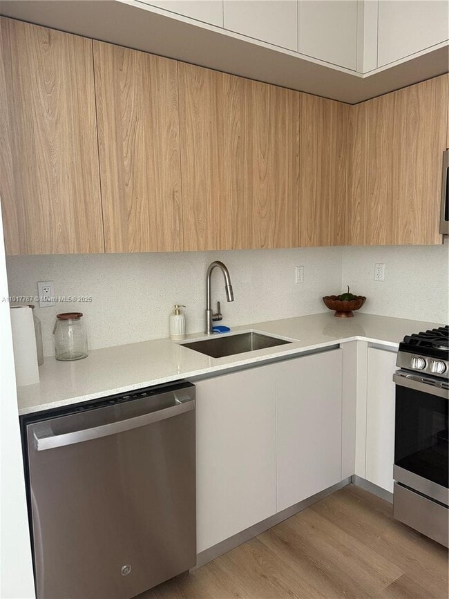 Photo - 1619 Jefferson Ave Unit 307