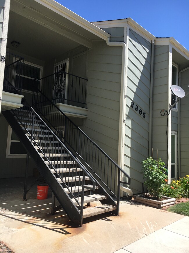 Photo - 2365 E Geddes Ave Unit #F