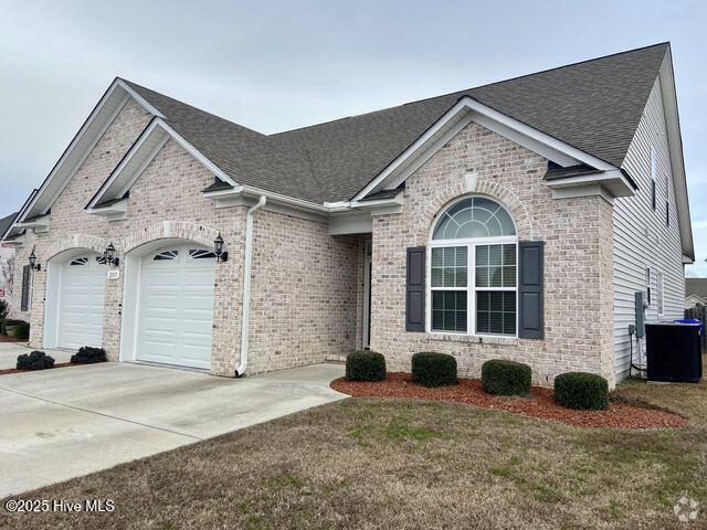 Building Photo - 2313 Dovedale Dr Rental