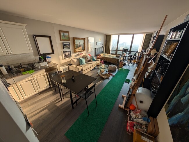 Building Photo - 1636 N Wells St Unit APT 1914