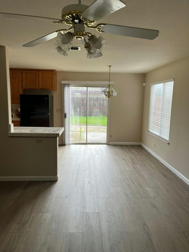 Photo - 10191 Gatemont Cir